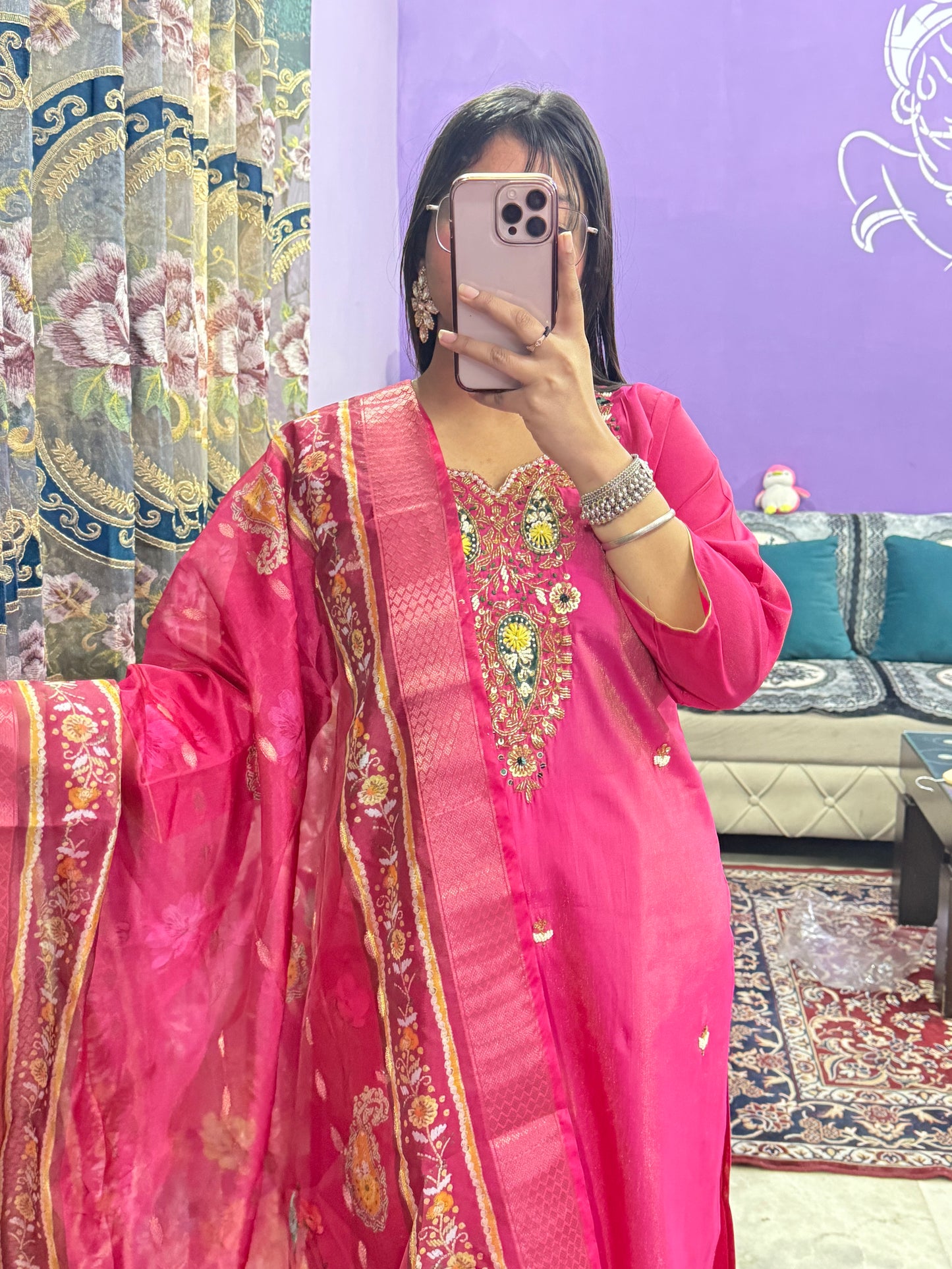 Beautifull Handwork Suit