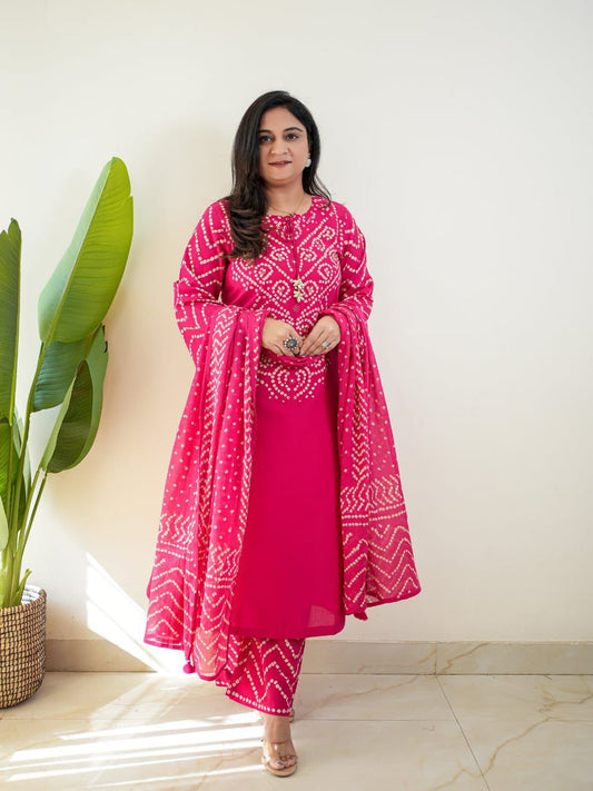 Women’s Bandhej Suit – Traditional Ethnic Wear with Classic Tie-Dye Print