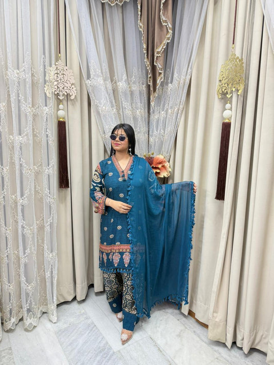 Farshi Pure Mulmul Suit for Women – Soft & Elegant Ethnic Wear