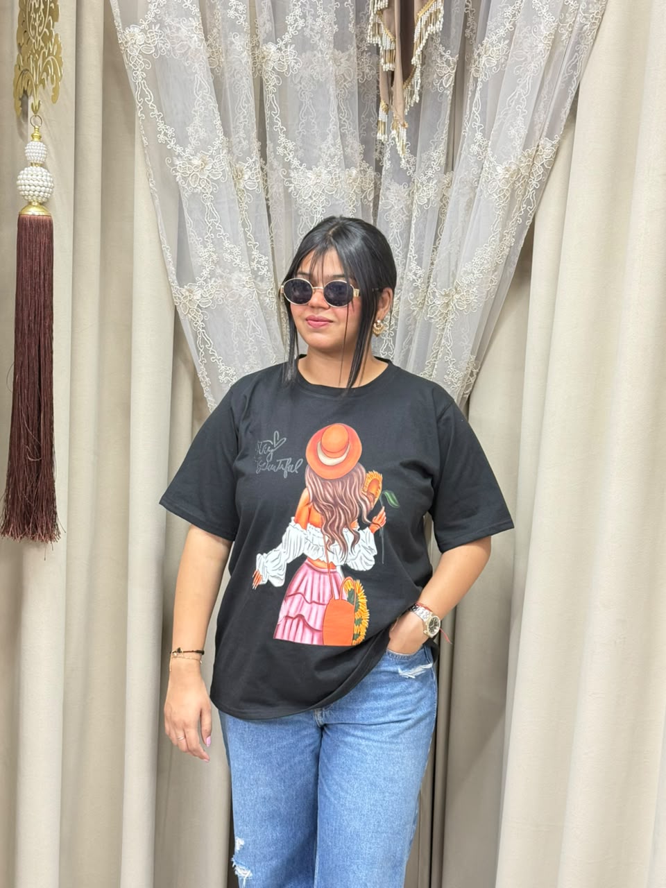Premium Women's Black Oversized T-Shirt | Chic "Stay Beautiful" Girl Graphic Print Tee - Pure Cotton Hosiery