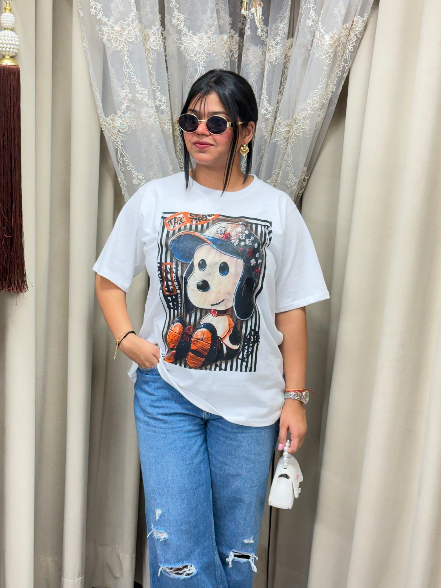 Premium Women's White Oversized T-Shirt | Cute Streetwear Cartoon Dog Graphic Tee - Pure Cotton Hosiery