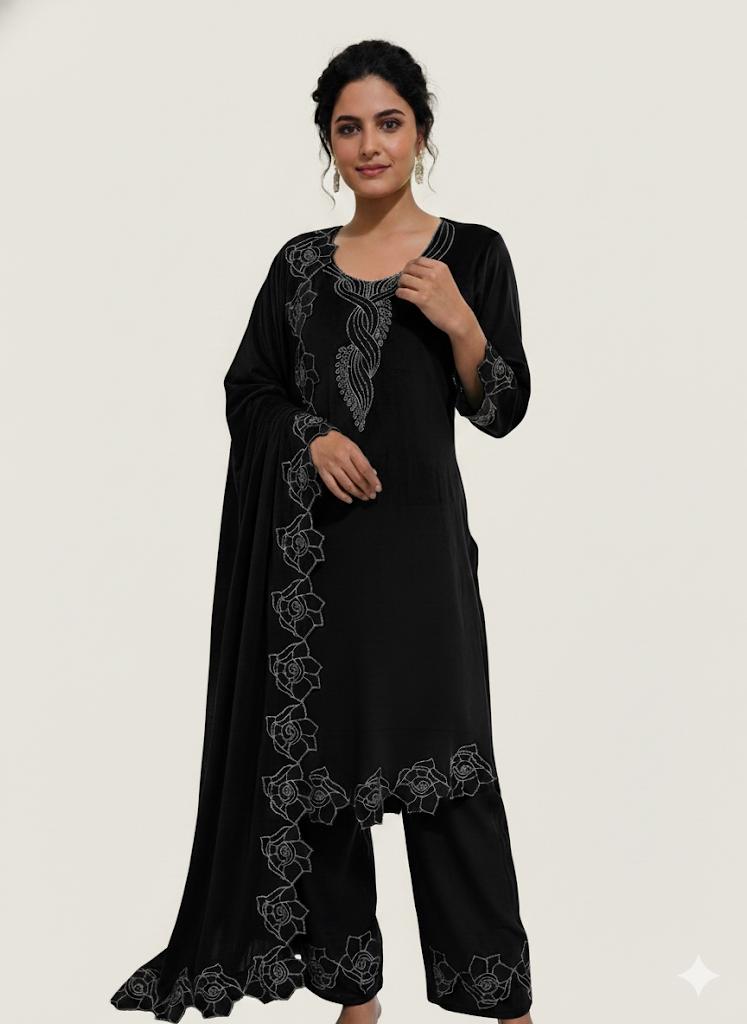 Cut work designer winter suit 😍