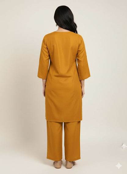 Peacock Farshi cordset 😍