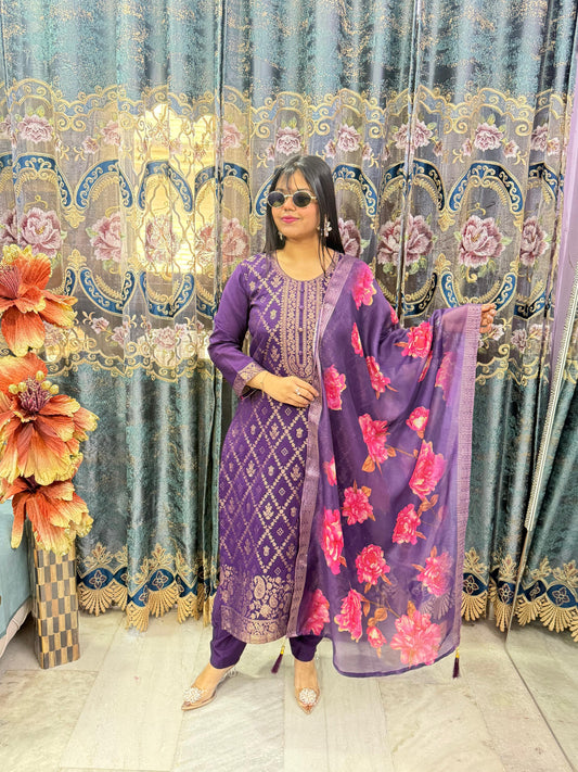 BANARSI SILK SUIT
