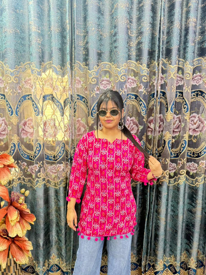 URVASHI BANDHANI SHORT KURTI