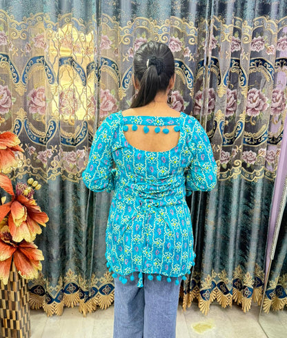 URVASHI BANDHANI SHORT KURTI