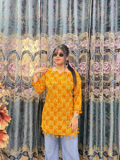 URVASHI BANDHANI SHORT KURTI