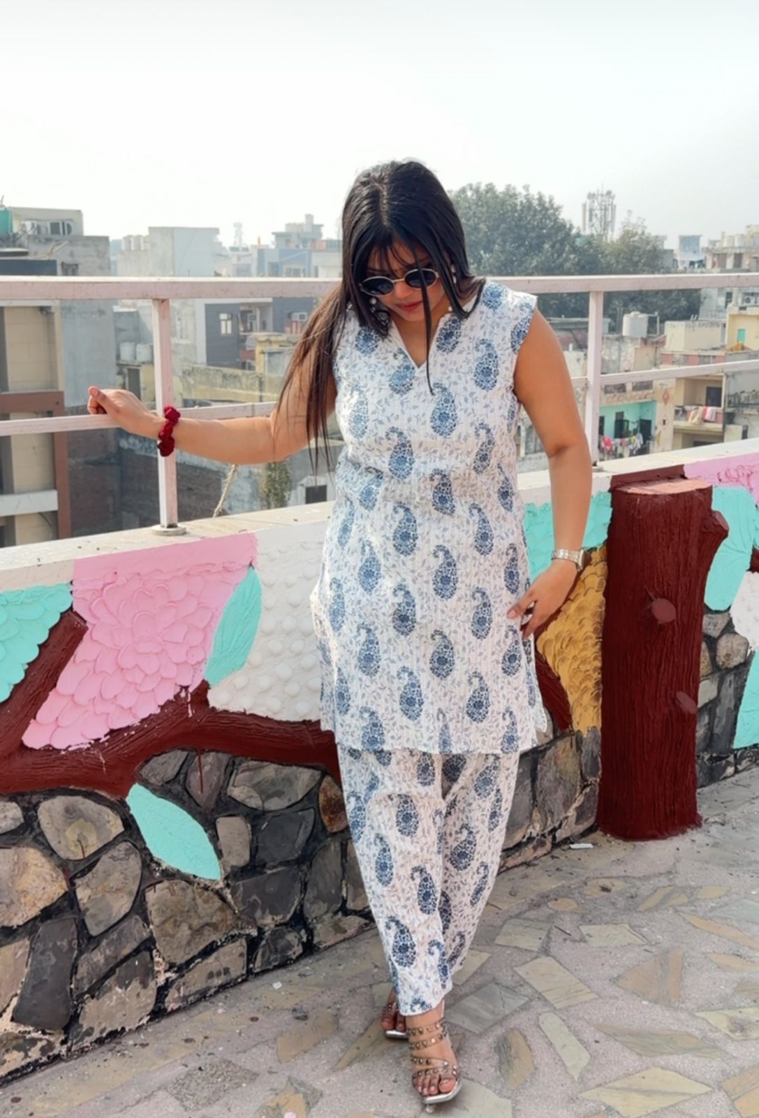 The Schiffli Fashi Cordset 😍