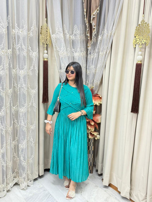 Premium Korean Magic Dress – Stylish Pleated Flowy Maxi