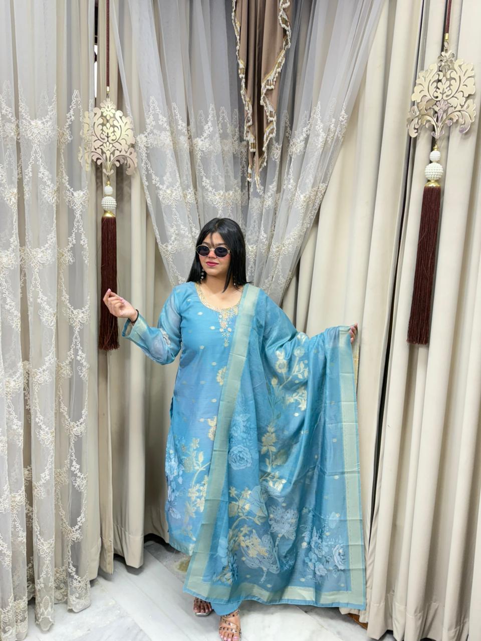 Premium Pure Organza Embroidered 3-Piece Suit Set with Floral Dupatta
