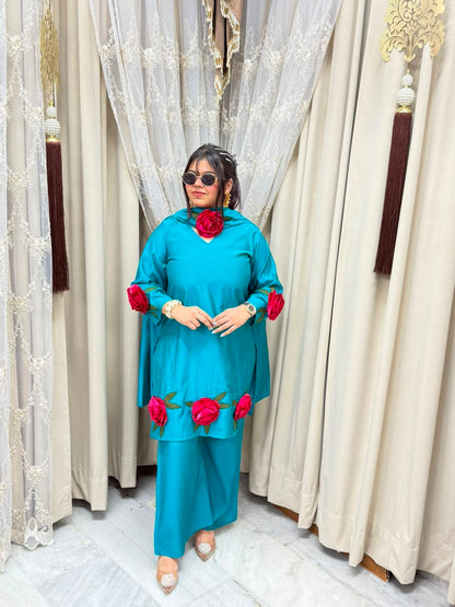 Designer flower viral suit😍 Cotton silk premium fabric