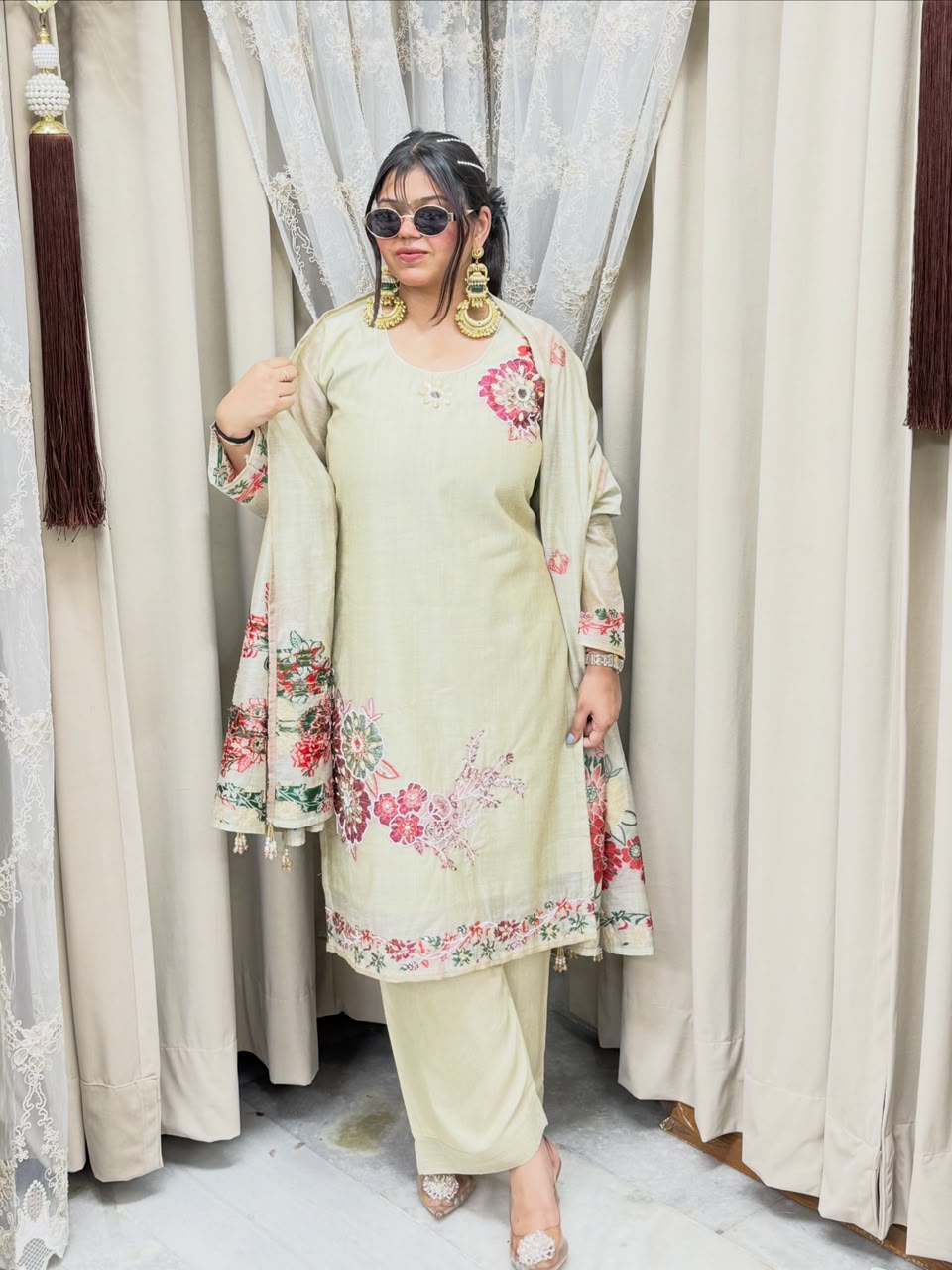 Pure Mul Chanderi Floral Handwork Suit