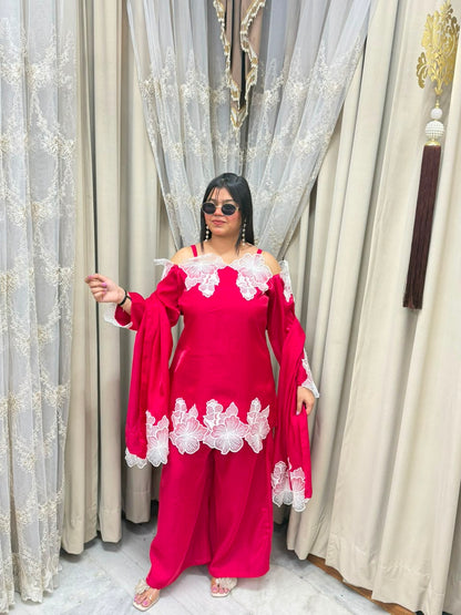 Designer LILI SUIT