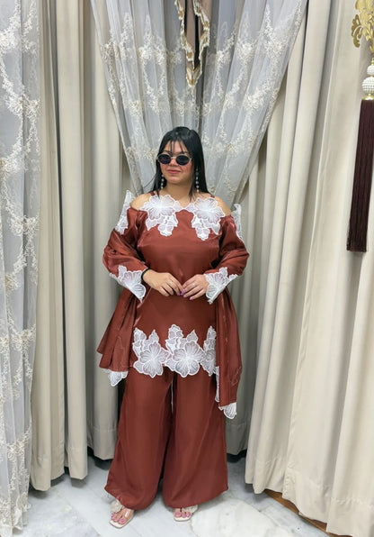 Designer LILI SUIT