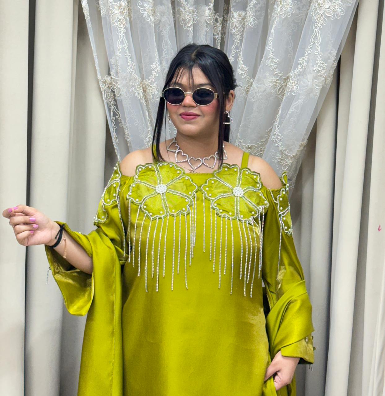 Designer Beautiful Zarkan Flower Shimmer Glass Silk Three-Piece Suit Set