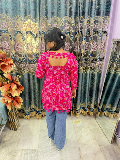 URVASHI BANDHANI SHORT KURTI